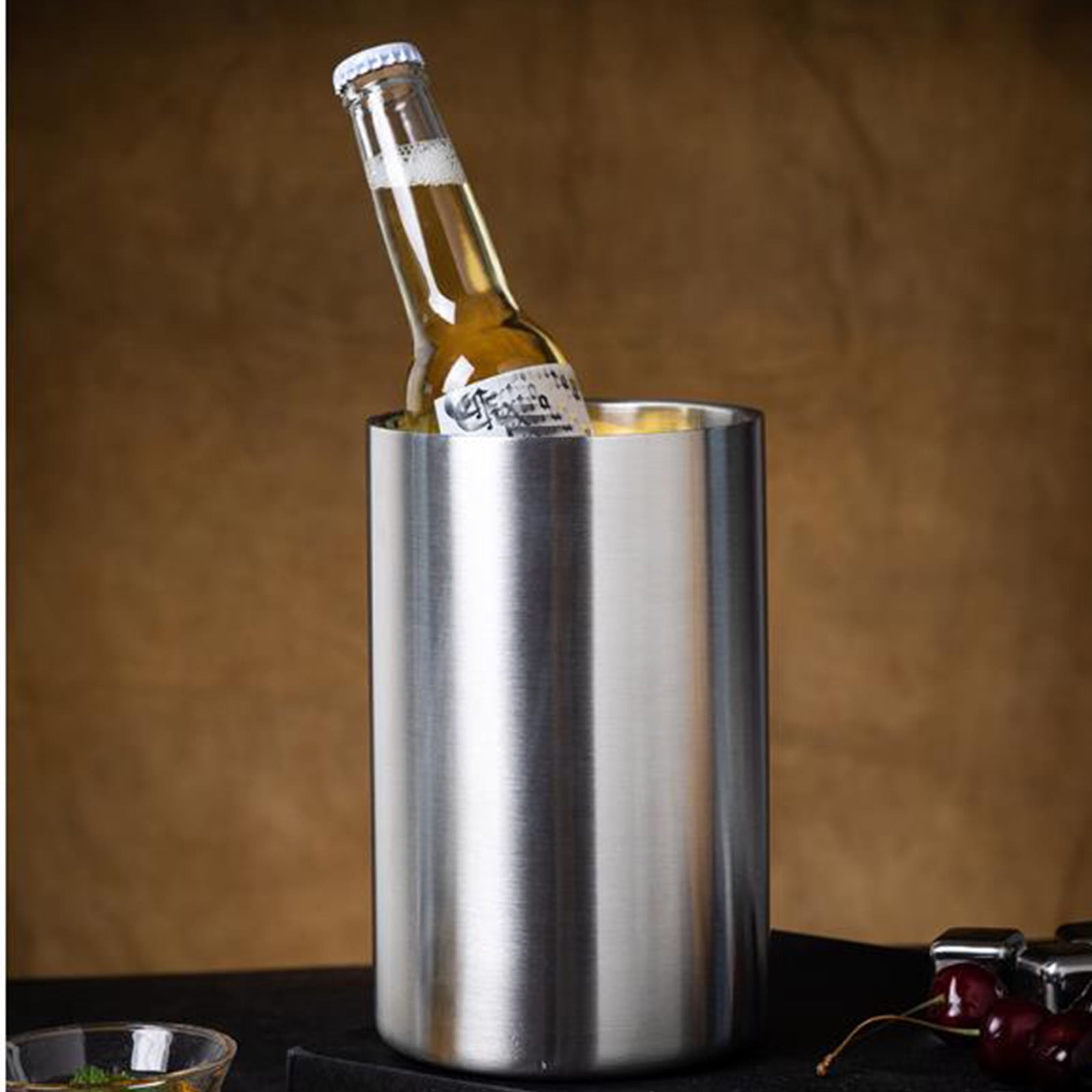 Stainless Steel Classic Round Ice Bucket | Drink Cooler Beverage Chiller for Wine Beer | Family Gathering Barware | 1.6L 101.4oz | Handle | Easy Clean | 4.68x7.48in Silver