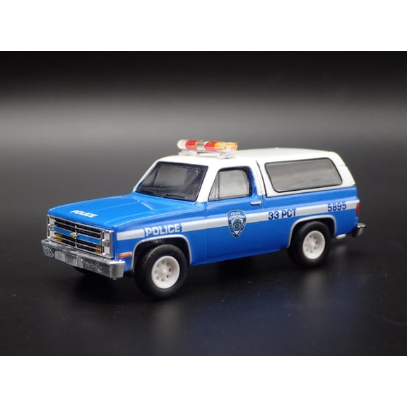 Open Box 1985 85 CHEVY CHEVROLET K5 BLAZER SQUARE BODY NYPD 1:64 SCALE DIECAST MODEL CAR