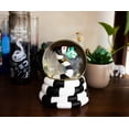 thumbnail image 3 of Bola de nieve Beetlejuice Sandworm, 10 cm, coleccionable, 3 of 7