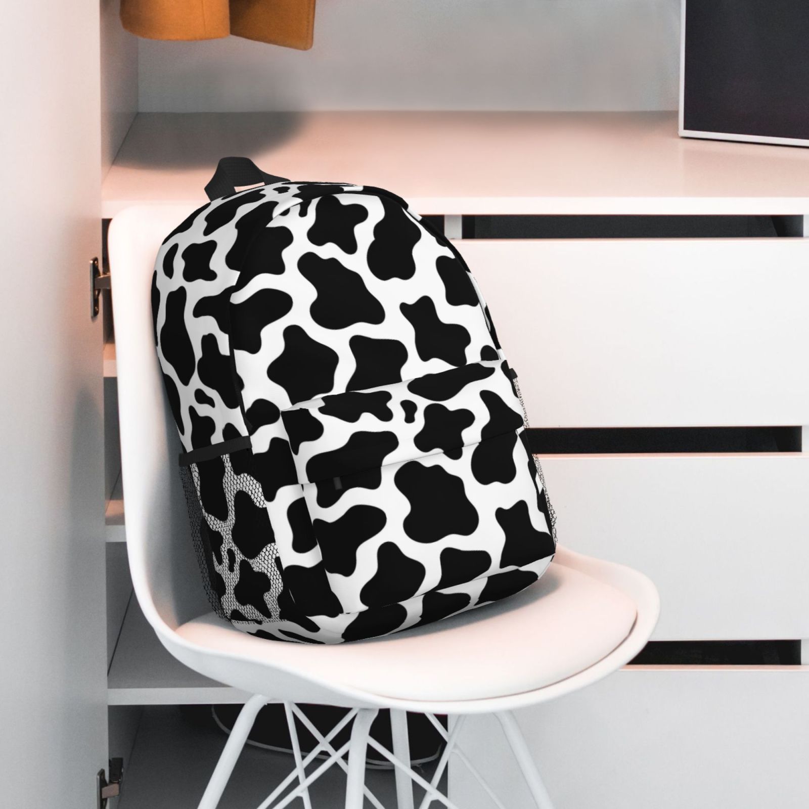 Rateoe Cow Print Black White Pattern Student Backpack Water-resistant Backpack 15-inch Laptop Backpack Lightweight Adjustable School Backpack