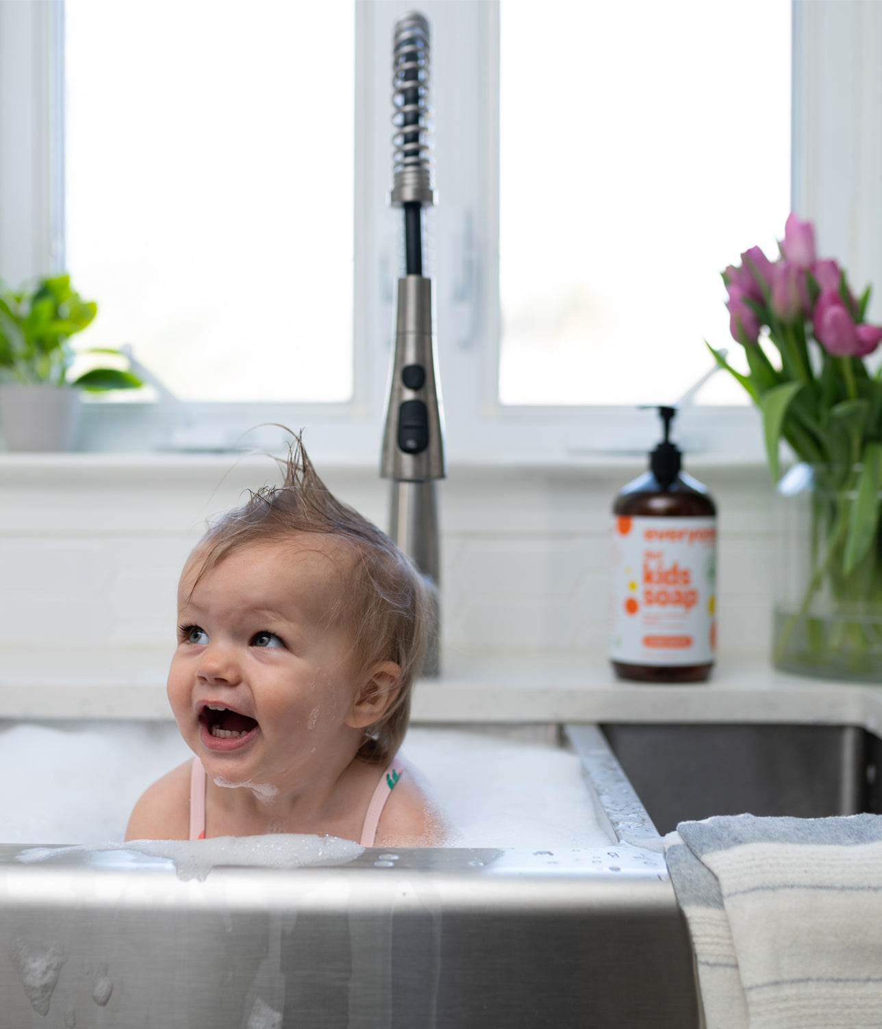 Everyone 3-in-1 Orange Squeeze Bath Soap for Kids photo 4