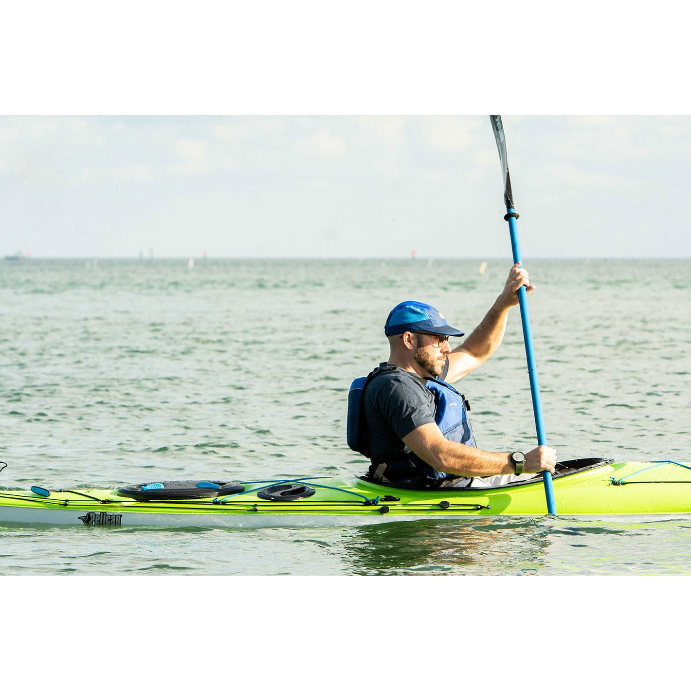 Pelican - Vesta Kayak Paddle - Aluminium Shaft & Polypropylene Blades - 90.5in - Blue