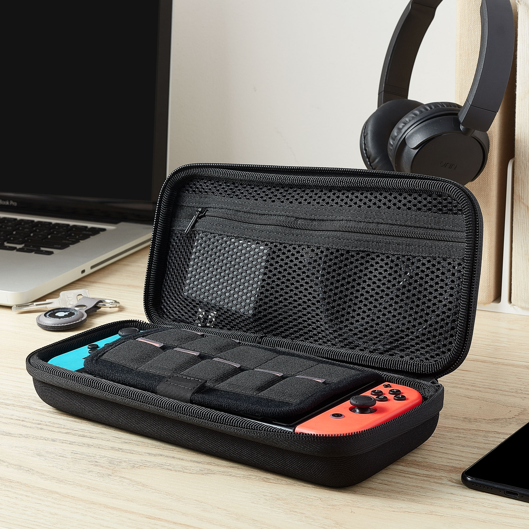 onn Protective Hardshell Carrying Case for Nintendo Switch photo 2