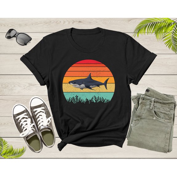 Retro Sunset Vintage Cute Shark Lover Fish Animal Lover Gifts Men Shirt T-Shirt Ocean Life Shirt Shark Birthday Shirt for Women Men Kids