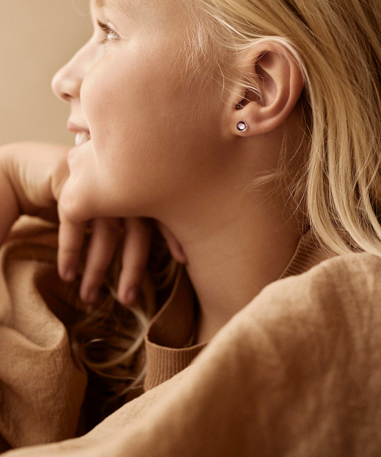 Blomdahl | Nickel Free | Medical Plastic 6mm Crystal Stud Earrings | Best Choice For Sensitive Ears