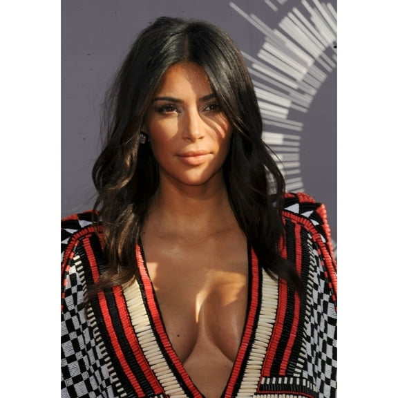Kim Kardashian At Arrivals For Mtv Video Music Awards 2014 The Forum Inglewood Ca August 24 2014. Photo By