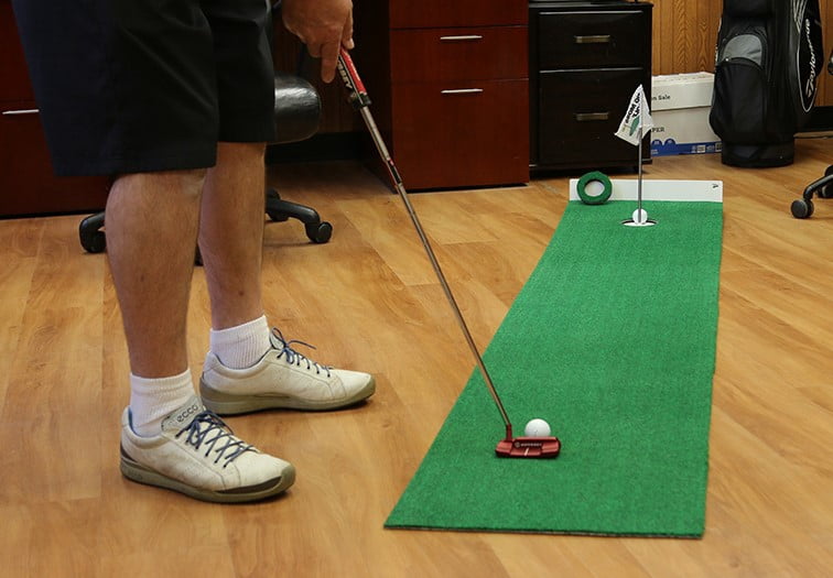 Big Moss Golf OF8 Office Fit 18" x 8' Compact Practice Putting Green