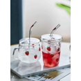 thumbnail image 4 of Precioso vaso de vidrio transparente de fresa de 10 onzas con tapa y pajita., 4 of 5