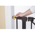 thumbnail image 5 of Safety 1st Décor Easy Install Tall & Wide Baby And Pet Gate With Pressure Mount Fastening, 5 of 5