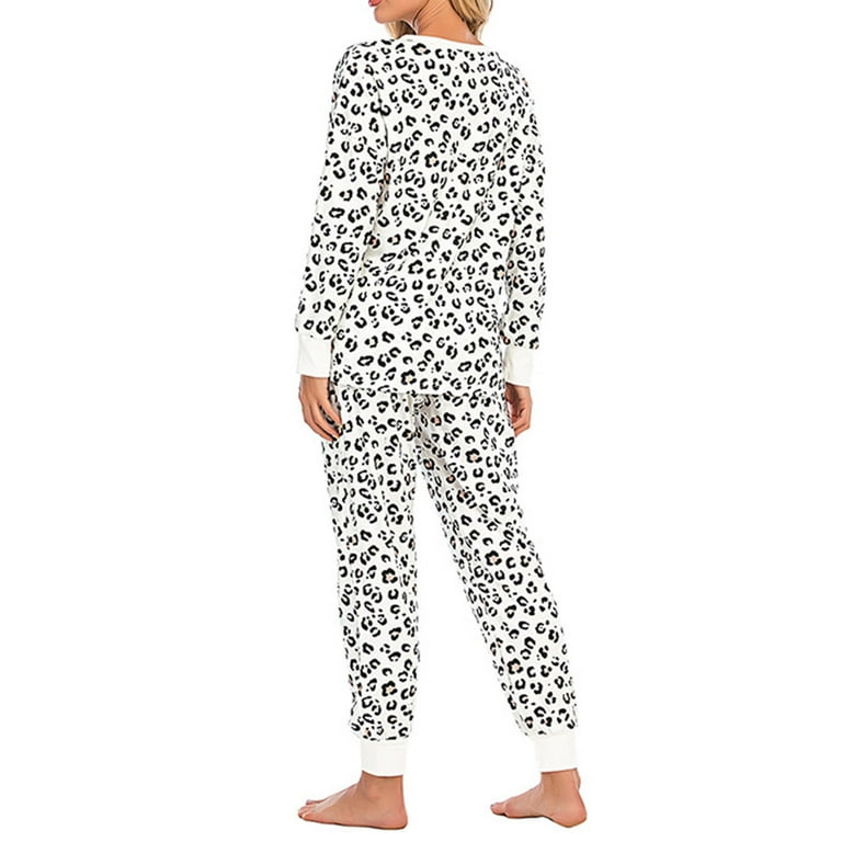 Wyongtao Tracksuit Sets Womens 2 Piece Sweatsuits Leopard Print