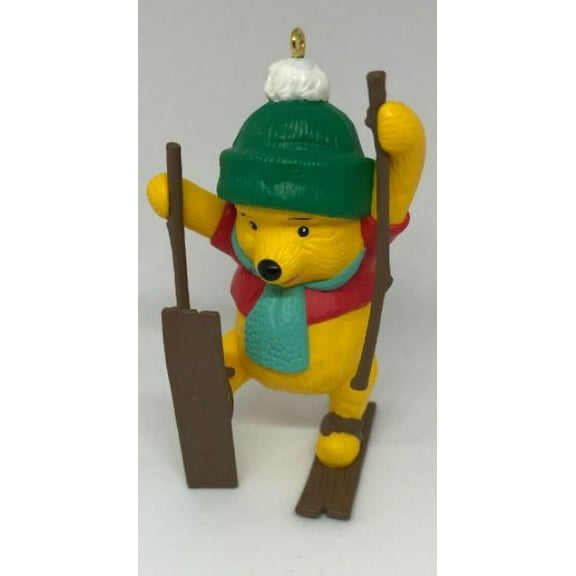 Hallmark Ornament 1993 Winnie the Pooh Skiing