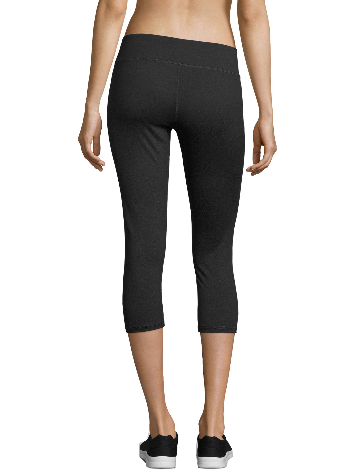 Hanes Sport Women's Performance Capri Leggings - Walmart.com