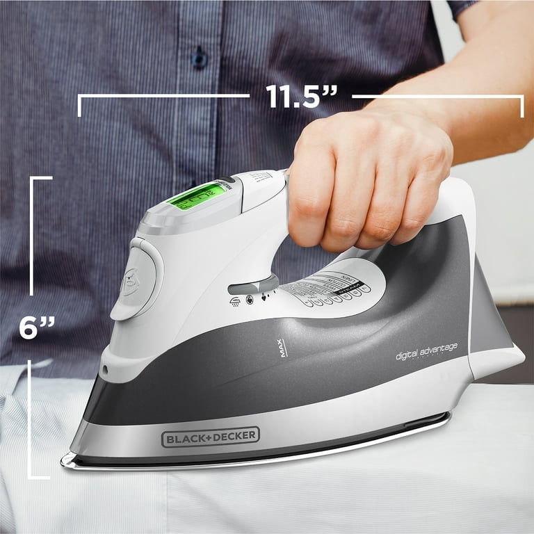 Black & Decker Digital Advantage Auto-Off Iron