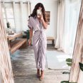 thumbnail image 1 of Robe en satin de Soie Aguichant à Col en V Profond pour Femmes, 1 of 15