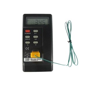 Digital LCD Thermometer Temperature Meter K Type in Celcius or Fahrenheit