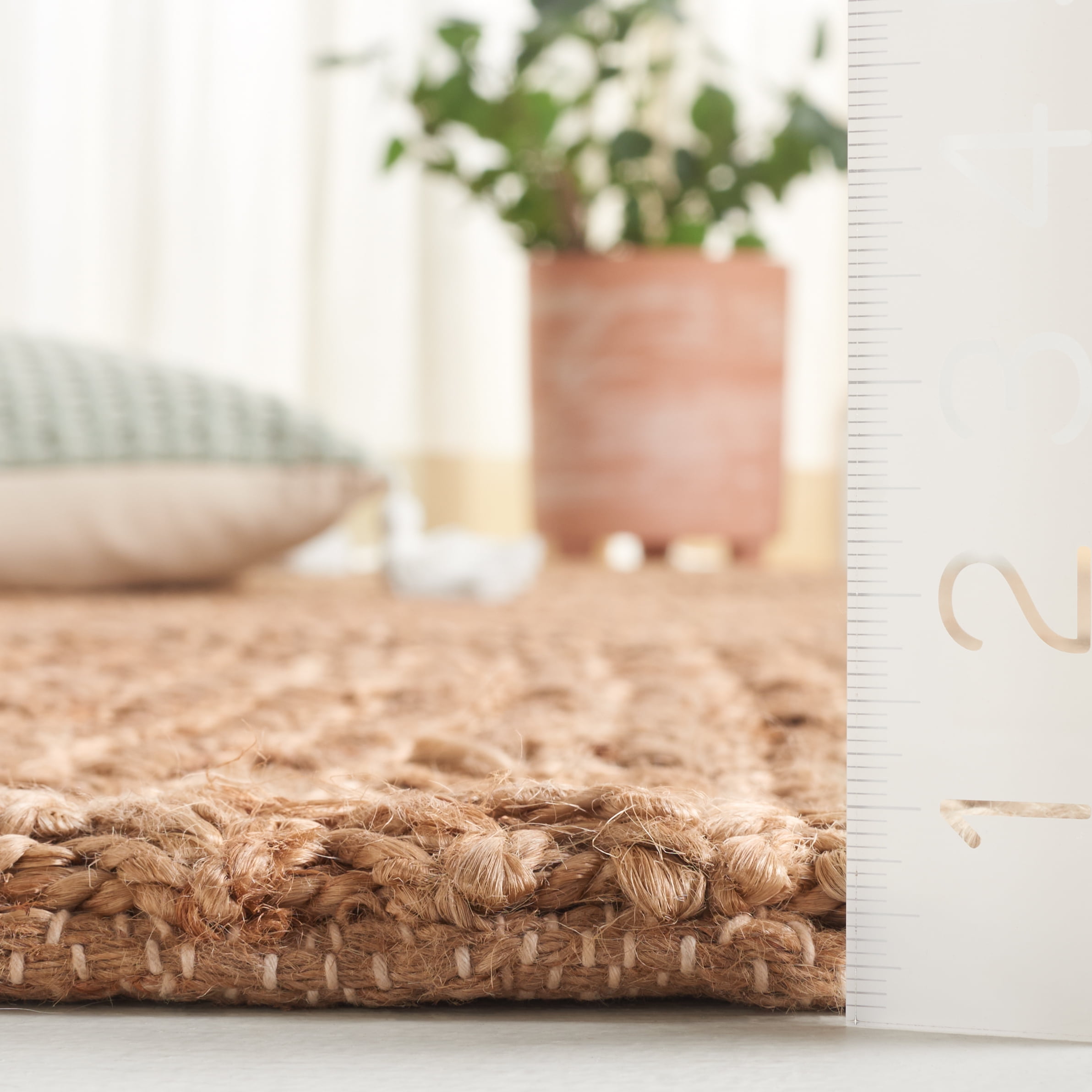 SAFAVIEH Natural Fiber Iacopo Solid Area Rug, Natural, 3' x 5'