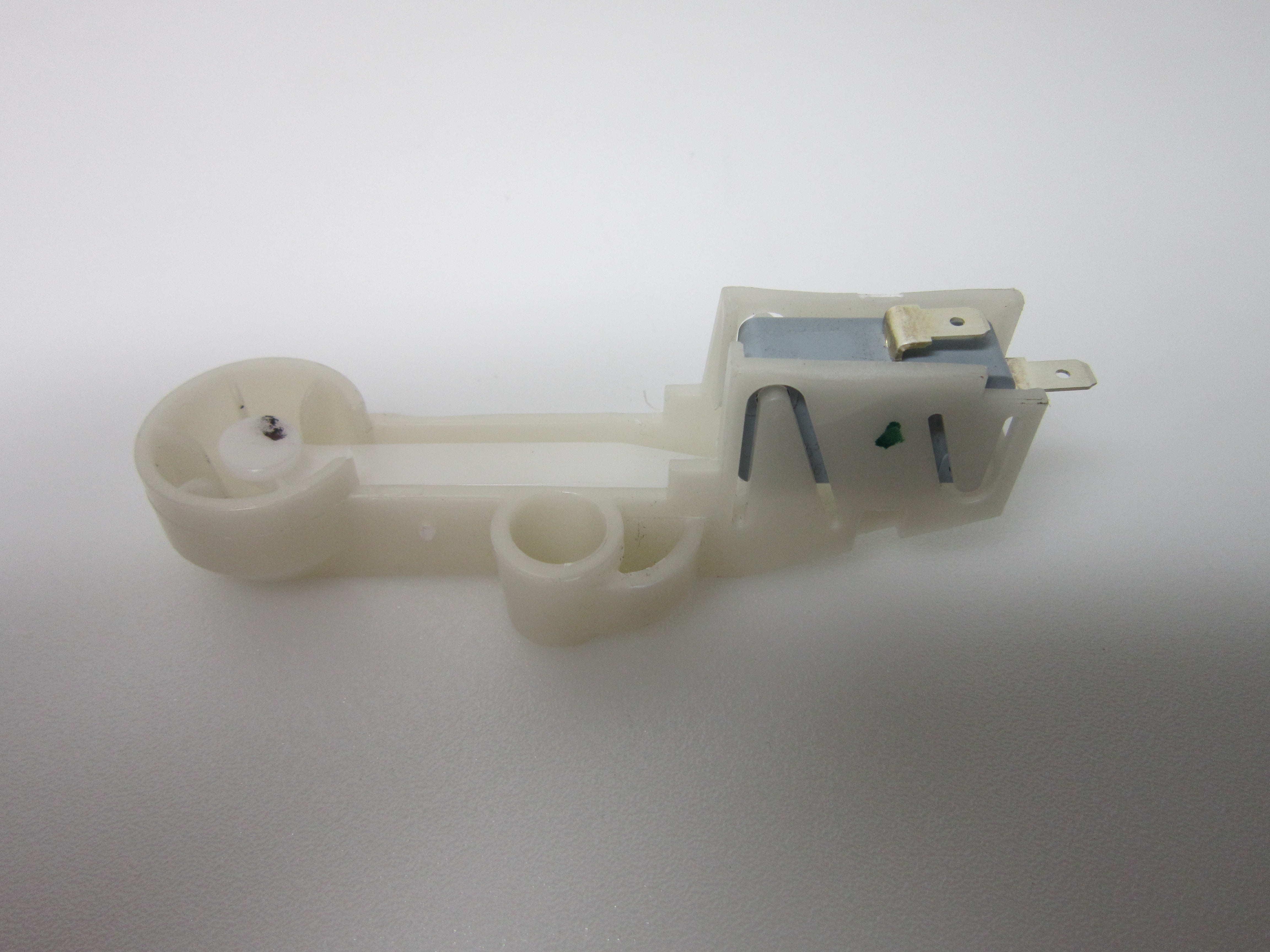 GE GDF530PGM0CC Dishwasher Flood Switch Assembly 265D3040P001