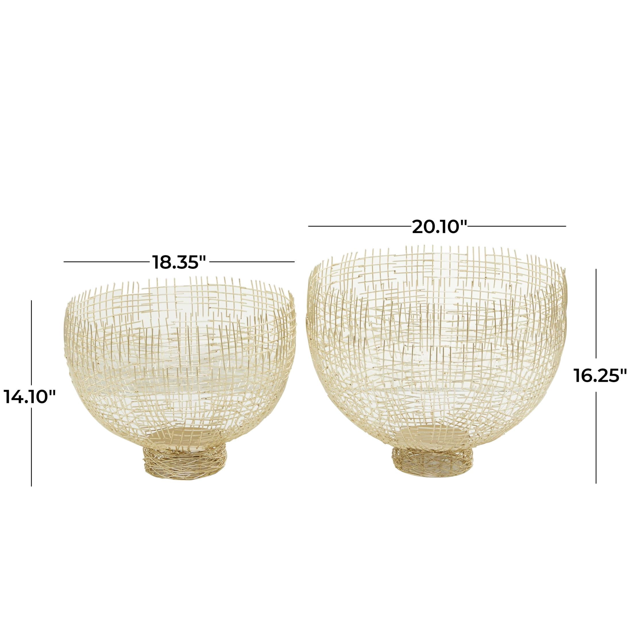DecMode 20", 18"W Round Gold Metal Decorative Bowl with Cross Hatching Patterns, Set of 2