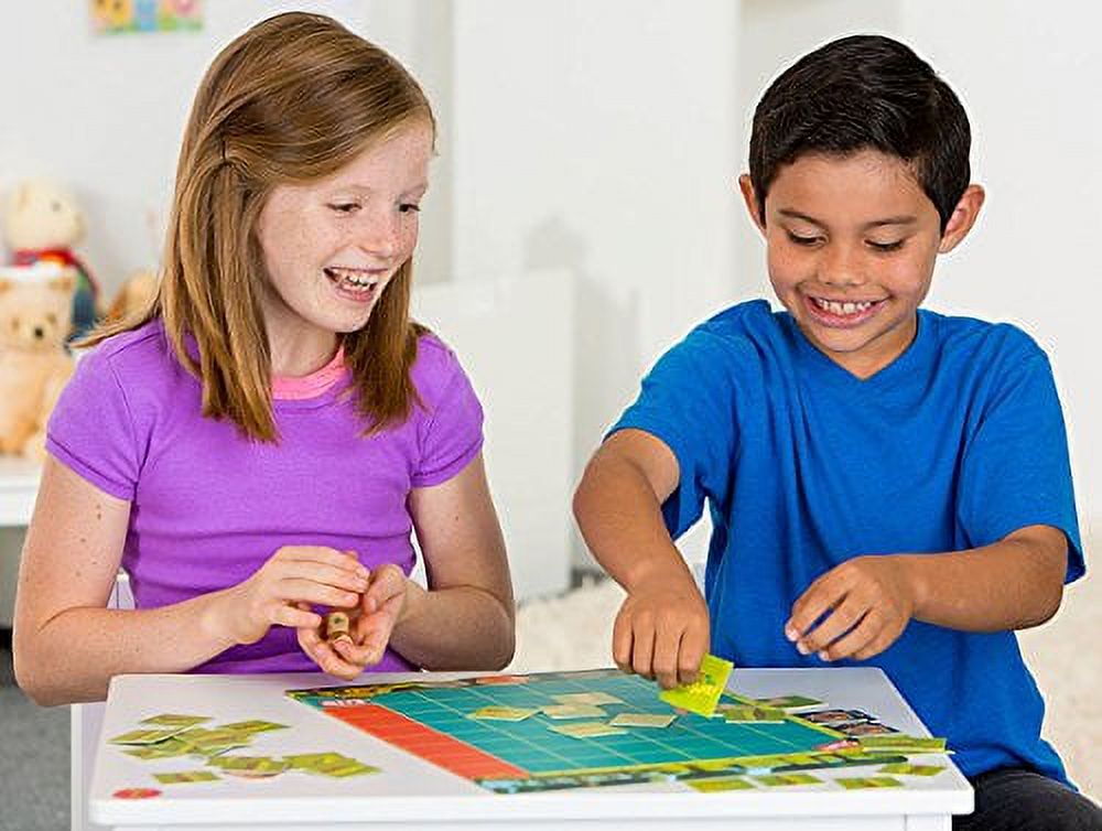 Peaceable Kingdom / Race to the Treasure! Award Winning Cooperative Board Game - image 5 of 6