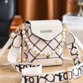 thumbnail image 3 of Bolso pequeño para mujer, de hilo bordado, de moda, ancho, con cinta para el hombro, para cambiar el teléfono móvil, pequeño bolso tipo cartera, 3 of 5