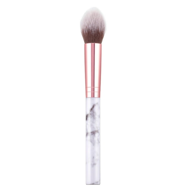 Herramientas de belleza: brocha para iluminador, brocha para principiantes, brocha para polvos sueltos