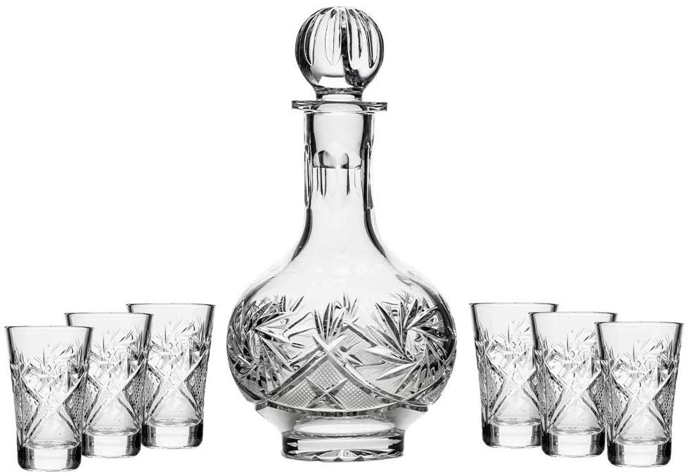 Beautiful Glass Decanter and 6 Small Shot Glasses