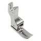 thumbnail image 1 of Prensatelas de repuesto para máquina de coser industrial, con compensación y guía de borde acanalada resistente para overlock., 1 of 9