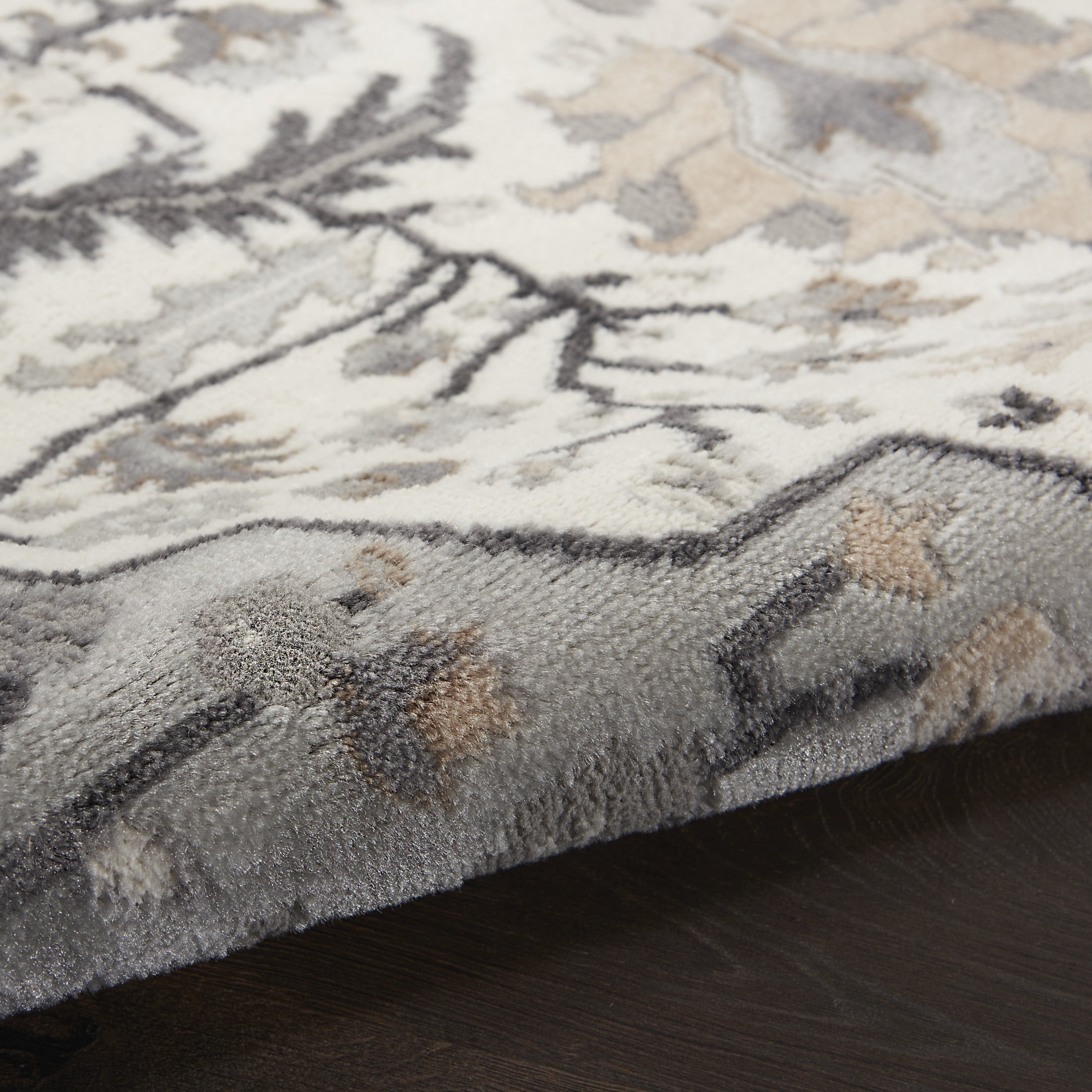 Nourison Elation Persian Ivory Grey 6' x 9' Area Rug (6x9)