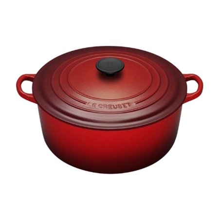 Le Creuset Enameled Cast-Iron 4-1/2-Quart Round French Oven, Red