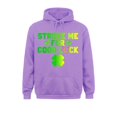 thumbnail image 3 of Acariciame para tener buena suerte Día de San Patricio Camiseta inapropiada Sudadera Camisa Hombres Sudaderas con capucha Sudadera con capucha personalizada Otoño, 3 of 5