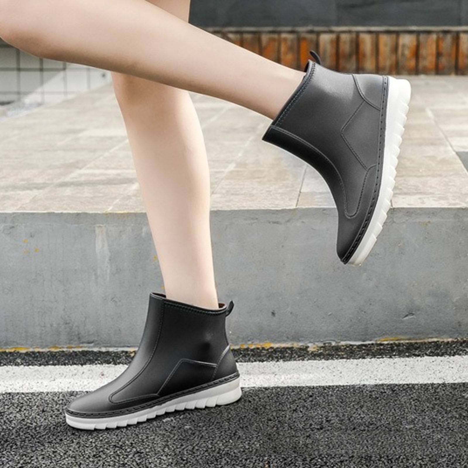 Short Rain Boots for Women Waterproof Wide Calf Ankle Rainboots Rubber Outdoor Work Garden Shoes