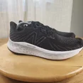 thumbnail image 1 of New Balance Fresh Foam Vongo V5 Running Shoes Men's Size 9 Black MVNGOBS5, 1 of 6