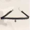 thumbnail image 2 of Femmes Dentelle Collier Décoratif Mode Collier Simple Choker avec Fausse Perle, 2 of 4