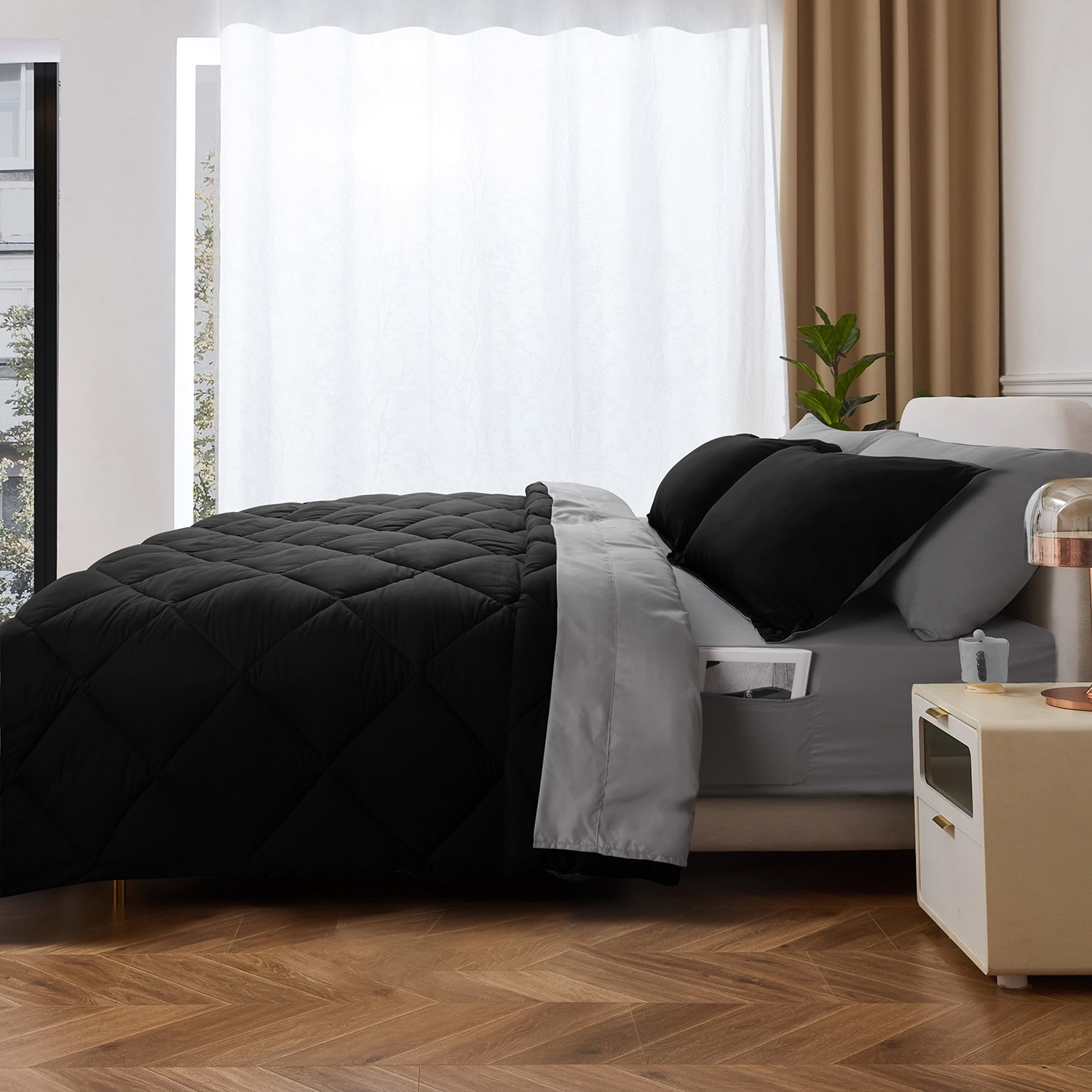 HIG 7 Piece Reversible Queen Comforter Set - Black Quilted Down Alternative Bedding All Season Super Soft Microfiber Bed in a Bag Includes Sheets Pillowcases Shams