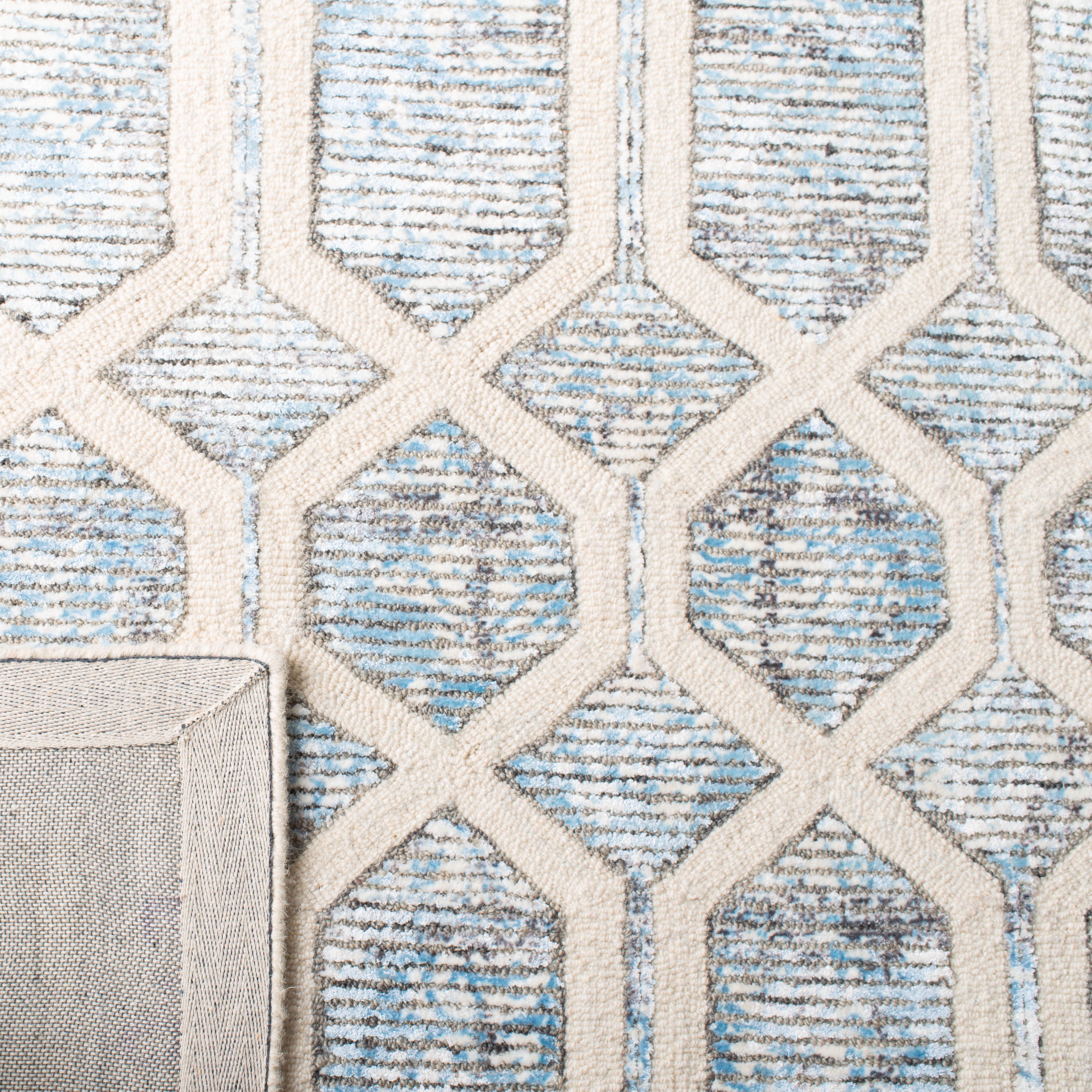 SAFAVIEH Artistry Jorie Geometric Area Rug, Ivory/Blue, 6' x 9'