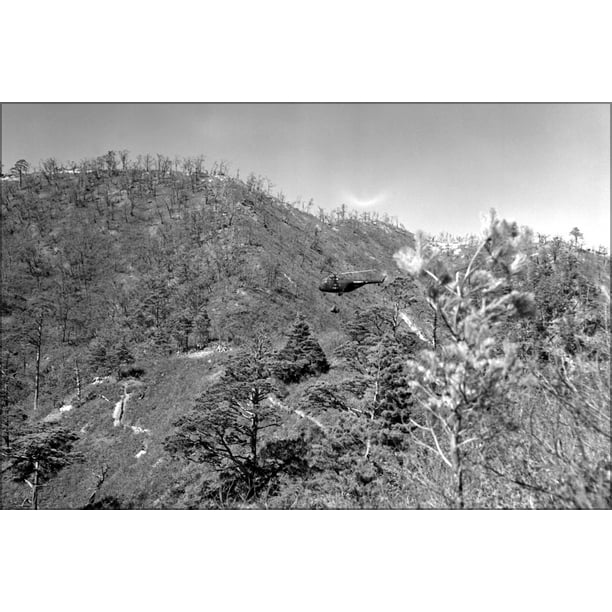 24"x36" Gallery Poster, Sikorsky HRS1 helicopter Battle of the