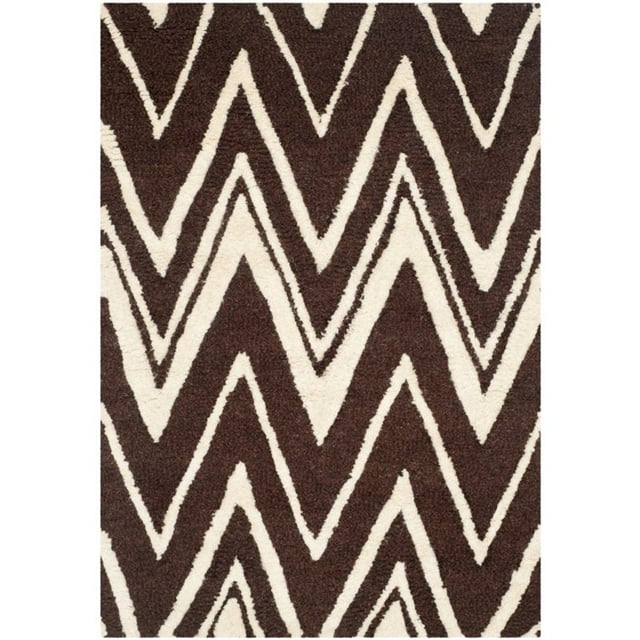 Safavieh Cambridge 5' X 8' Hand Tufted Wool Rug in Brown and Ivory