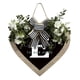 thumbnail image 1 of Guirnalda de 26 letras en forma de corazón con el apellido A Z para colgar en la puerta de entrada Guirnalda de primavera para colgar en la puerta de entrada, 1 of 3