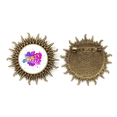 thumbnail image 1 of Limpieza de neumáticos manchados Pin de gancho de metal vintage con forma de sol Unbranded M, 1 of 3