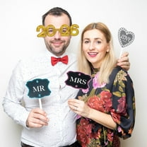 HEANUJJ 2026 Golden Glitter Party Glasses for New Year's Eve and Carnival Events