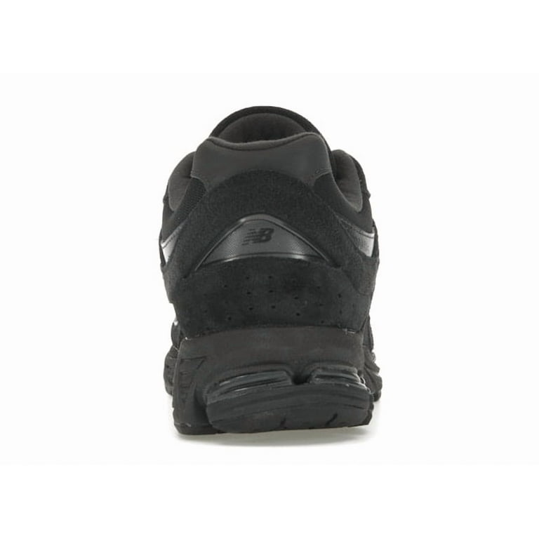 靴 New Balance 2002R \"Triple Black\" New Balance 2002R “Triple Black” Zalando Exclusive Size UK