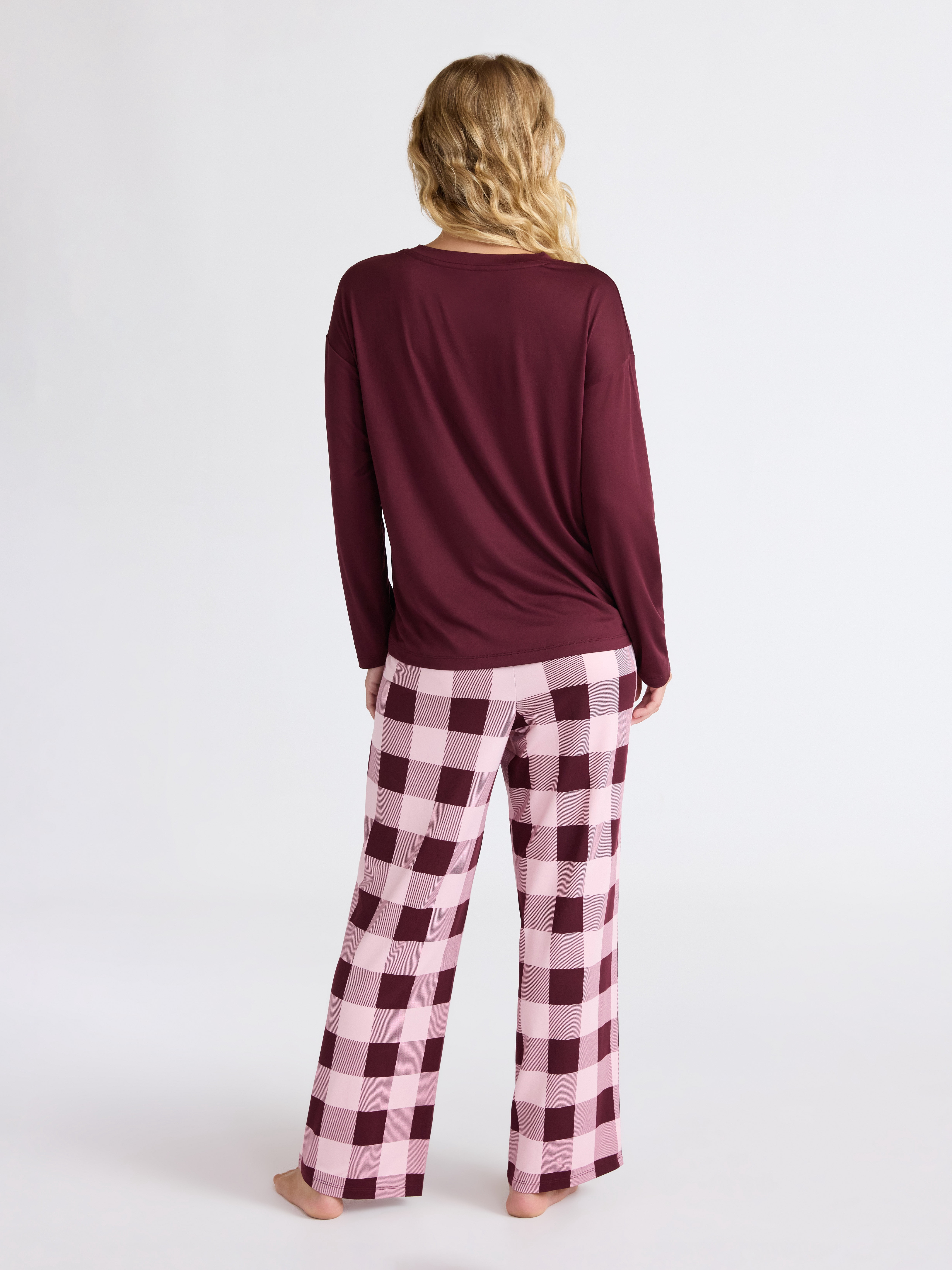 Joyspun Women's Dreamy Soft Collection Long Sleeve Sleep Top and Straight Leg Pants Pajama Set, 2-Piece, Sizes XS-3X