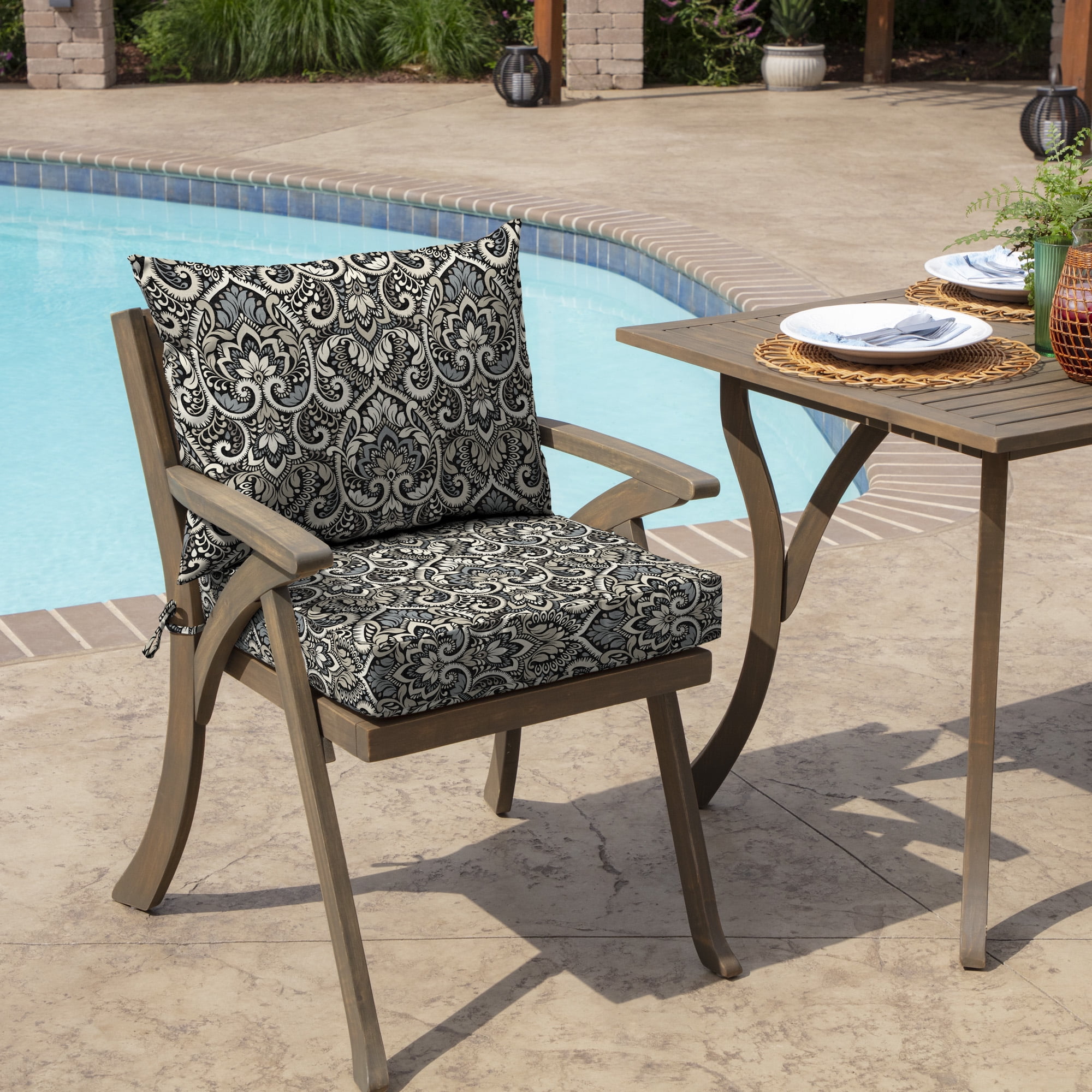 ARDEN Outdoor Dining Chair Cushion Set 21 x 21, Black Aurora Damask