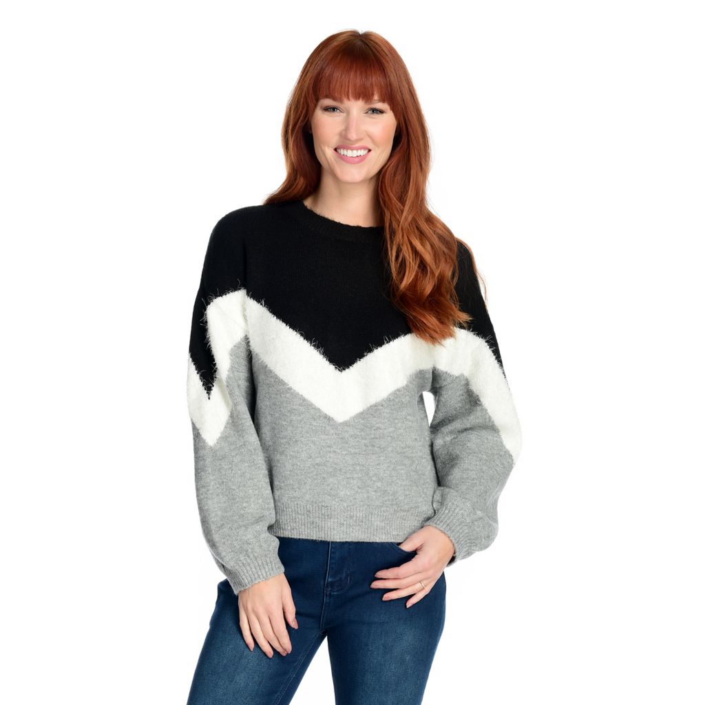 Knit Long Sleeve Crew Neck V-Stripe 