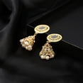 thumbnail image 4 of Pendientes colgantes de aleación con colgante geométrico de perlas de imitación brillantes con diamantes de imitación elegantes para mujer, 4 of 5