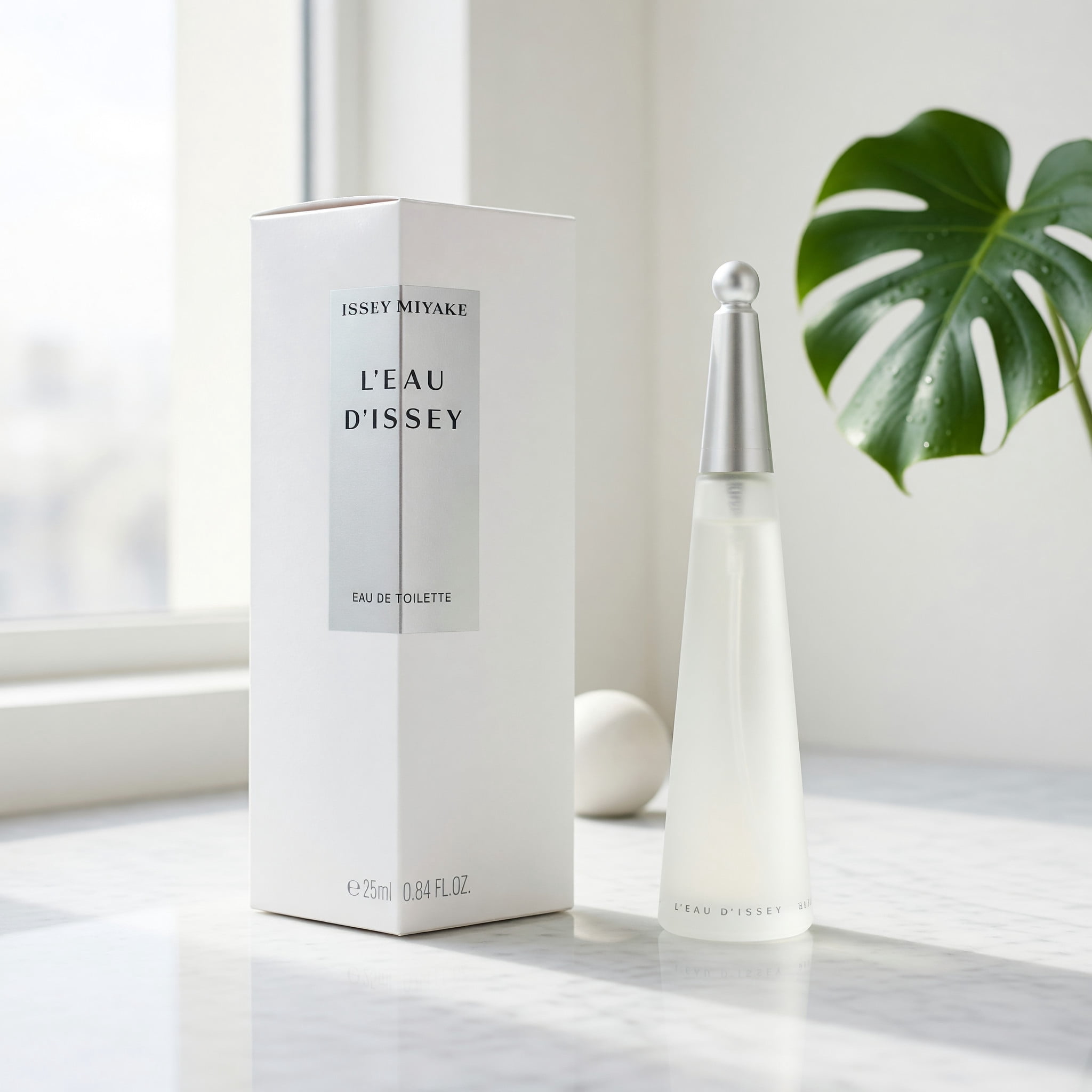 Issey Miyake L'Eau d'Issey Perfume with Rose Scent for Women
