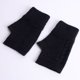thumbnail image 1 of Guantes de invierno de moda tejidos cálidos de medio dedo con dedos abiertos y cubrebrazos para mujer, manoplas de poliéster, 1 of 3