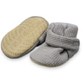 thumbnail image 1 of Pantuflas Térmicas Envuelven Fruit of the Loom Gris Cuadros para Bebés 6-12 Meses, 1 of 5