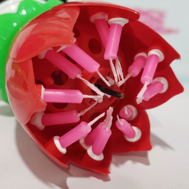 Vela Musical Tmvgtek Vela De Pastel - Velas De Loto Giratorias Electrónicas - Doble Capa (Rosa) Likrtyny Libre de BPA