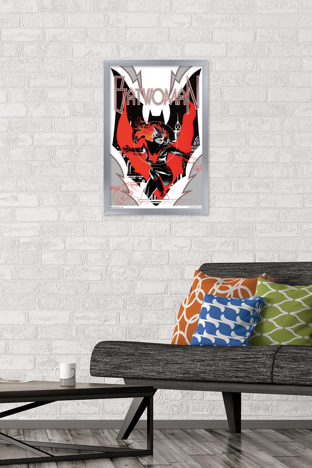 DC Comics - Batwoman Wall Poster, 14.725" x 22.375", Framed